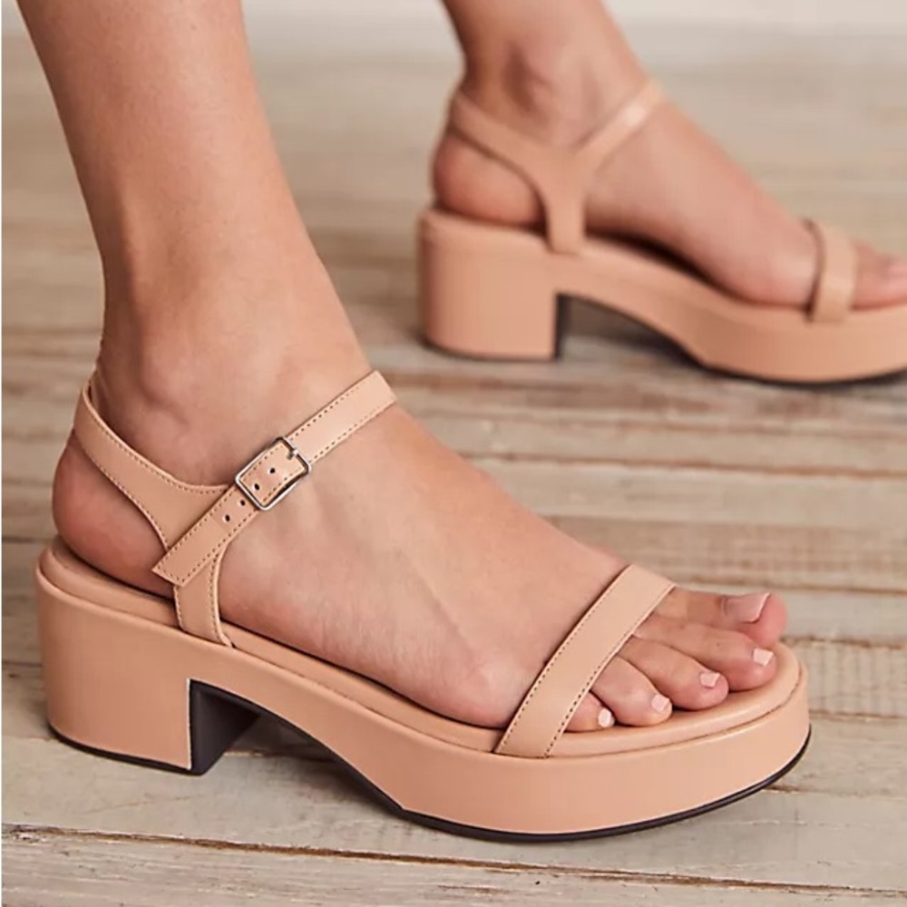 Seychelles Tan Platform Paxton Sandals